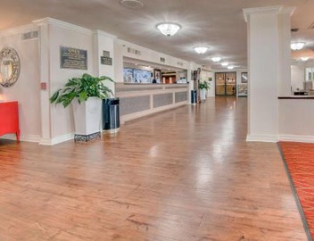 Ramada by Wyndham Metairie New Orleans Airport 5