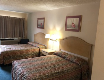 Red Maple Inn 5
