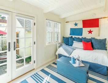 Refined Coastal Escape a Block from West Beach! 4