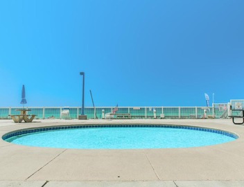 Regency Towers 1204 by Emerald Coast Retreats 2