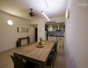 Relax in this peaceful central Kuala Lumpur oasis, perfect for families/groups 5