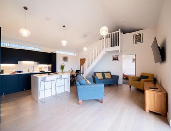 Relaxed Devon Stay Close to fabulous Beaches 5