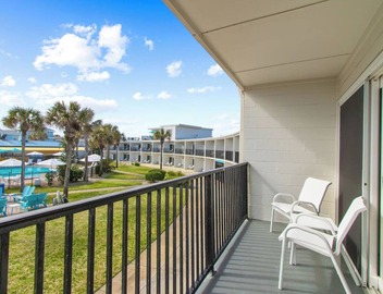 Relaxing Airy Beach Retreat, Perfect for a Peaceful Getaway Escape, Pet Friendly 4