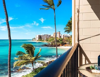 Remodeled oceanfront 3bd retreat, tropical vibes 2