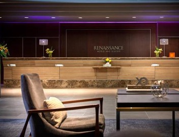 Renaissance Los Angeles Airport Hotel 4