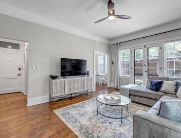 Renovated Apt - Blocks from Shoppes of Avondale 4