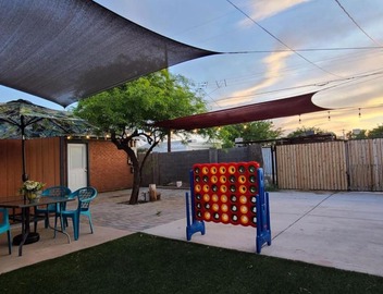 Renovated APT Downtown Phoenix Beautiful Patio 5