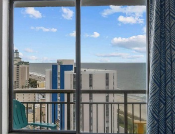 Renovated Condo with Gorgeous Ocean Views 4