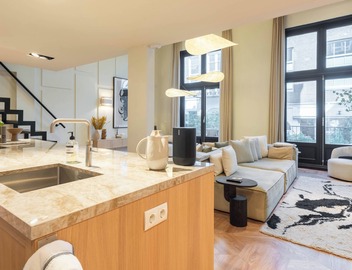 Renovated luxurious 200sqm loft in city center 4