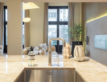Renovated luxurious 200sqm loft in city center 5