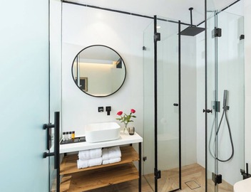 Rephael House Boutique Hotel 3