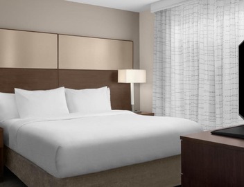 Residence Inn by Marriott Santa Clarita Valencia 3