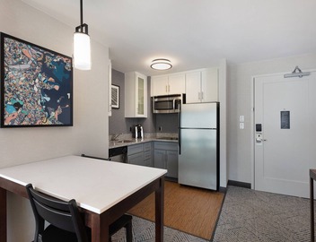 Residence Inn by Marriott Boston Back Bay/Fenway 4