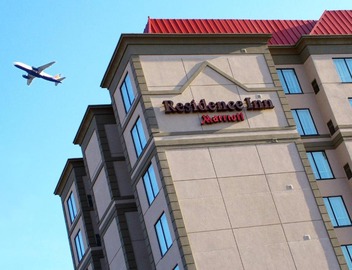 Residence Inn by Marriott Toronto Airport 4