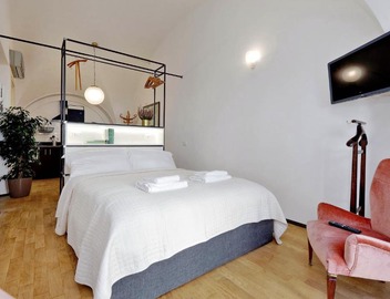 Restart Accommodations Celimontana 2