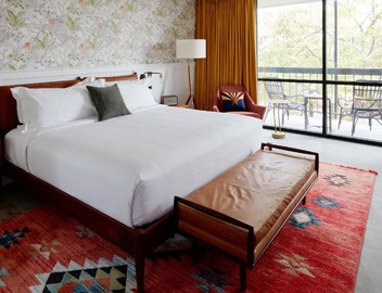 RISE Uptown 5