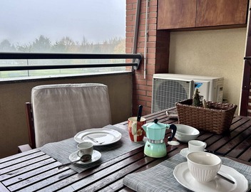 RIVER HOUSE 5