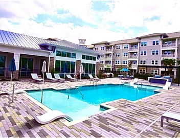 Riverfront Getaway JAX Airport Access 5