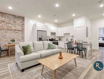 Roami at Churchill | 5 Bed Combo | 2 Units 5