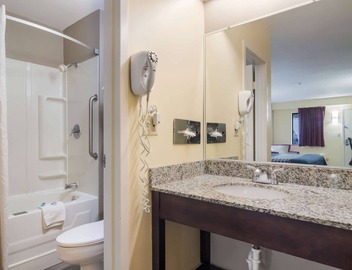 Rodeway Inn & Suites Monroeville - Pittsburgh 4