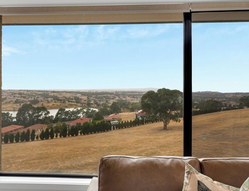 Romantic Mountain View with Lakeside living 5
