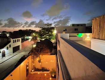 Romantic Studio | Downtown Cancun | Rooftop & AC 5