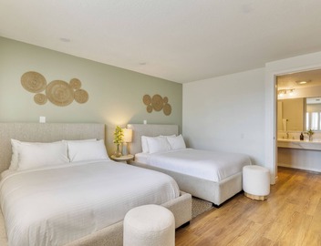 Rooftop Ocean Views + Pool + Hot Tub | Walk to Beach + Restaurants | The Mara 4