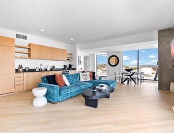Rooftop Pool Modern 2BR, 2BA - Panoramic Hollywood views 3