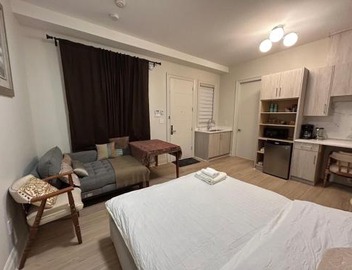 Rose Garden Vacation Studio 4
