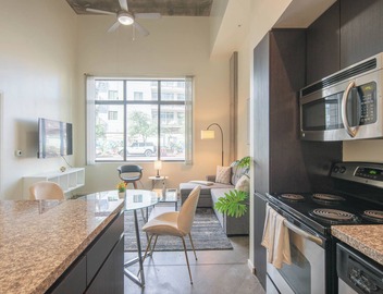 ROVE LIVING/KL - Roosevelt Point 3