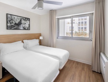Royal Regency Paris Vincennes 5