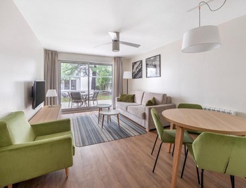 Royal Regency Paris Vincennes 2