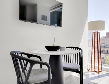 S Loop Studio w Lounge Pool Gym nr Grant Park CHI-761 2
