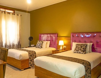 SamWeb Bed and Breakfast 2