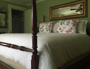 Scotch Hill Inn 5