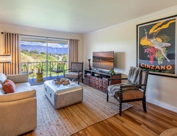SeaCliff - Pacifica by Paradise Retreats 5
