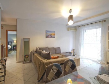 Seaside Spacious 2 BR, 2BA, Sea view Apt 5