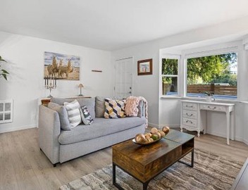 Seattle cottage 3