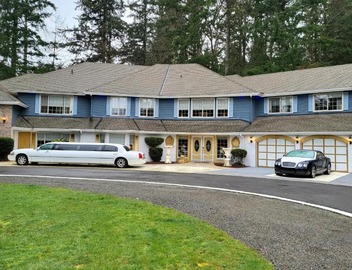 Seattle Golden Millionaire Mansion 4