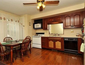 Second Street Suite 4