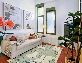 Secret Garden - Boutique Homestay Near the Metro 5