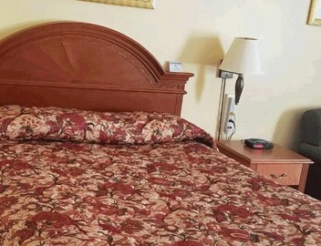 Select Inn 5