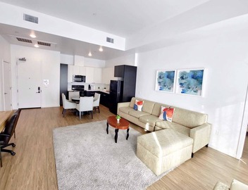 Serene 2BR Penthouse Haven in vibrant Los Angeles 3