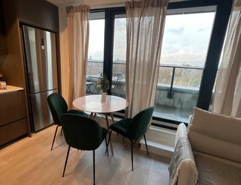 Serene Cozy 1BDRM Condo near Sherway Mall, Lakeshore, & Airport 2