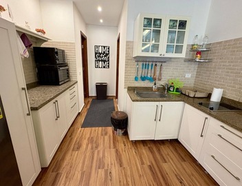 Serene & Styled 1BR Retreat in Compound - families & single travelers only 3