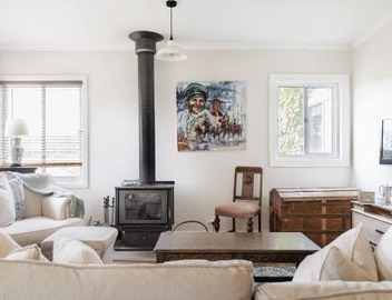 Serenity in Red Hill - Winery Bliss & Coastal Beauty 5