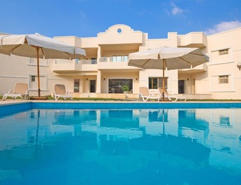 Seven Stays Zayed 5