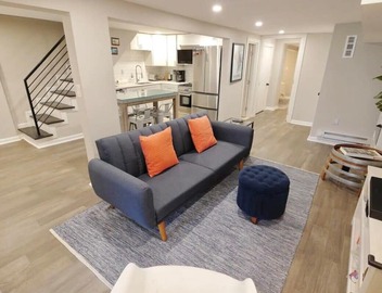 Sherman Circle - Close to Metro & Family Friendly 3