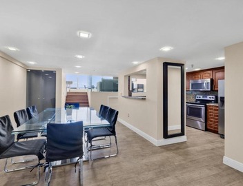 Shine Suites Balcony Duplex 12 3