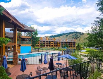Silver Lodge B 3